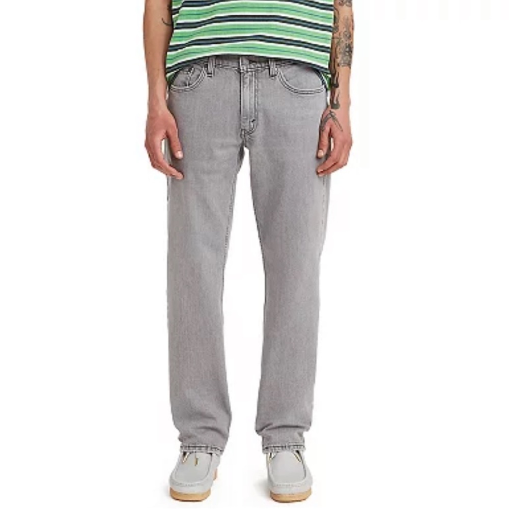 Grey Levi’s 514 Straight Jeans